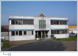 1990, inauguration de l'usine de Courrendlin